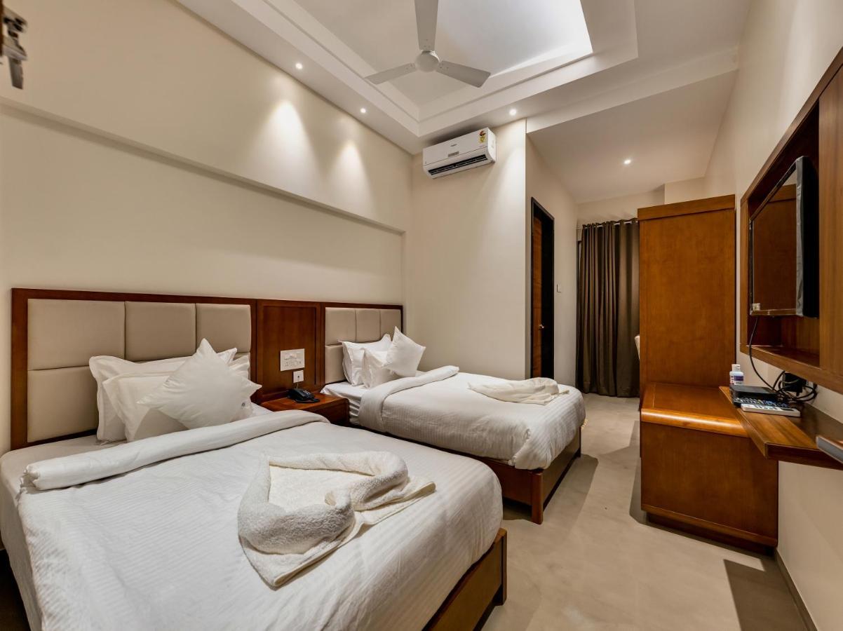 Hotel Grand Regal Chandoli Exteriér fotografie
